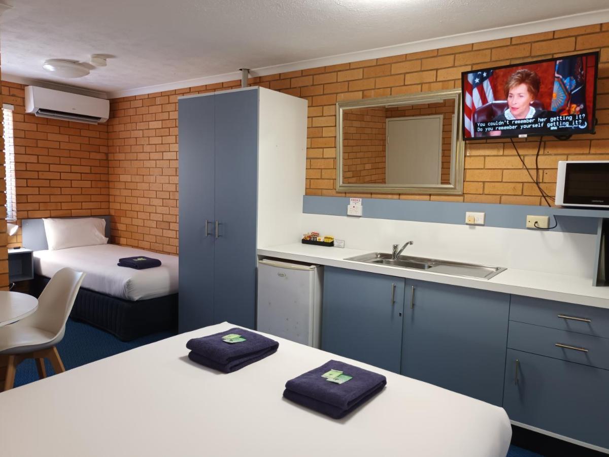Bosuns Inn Motel Кофс Харбър Екстериор снимка