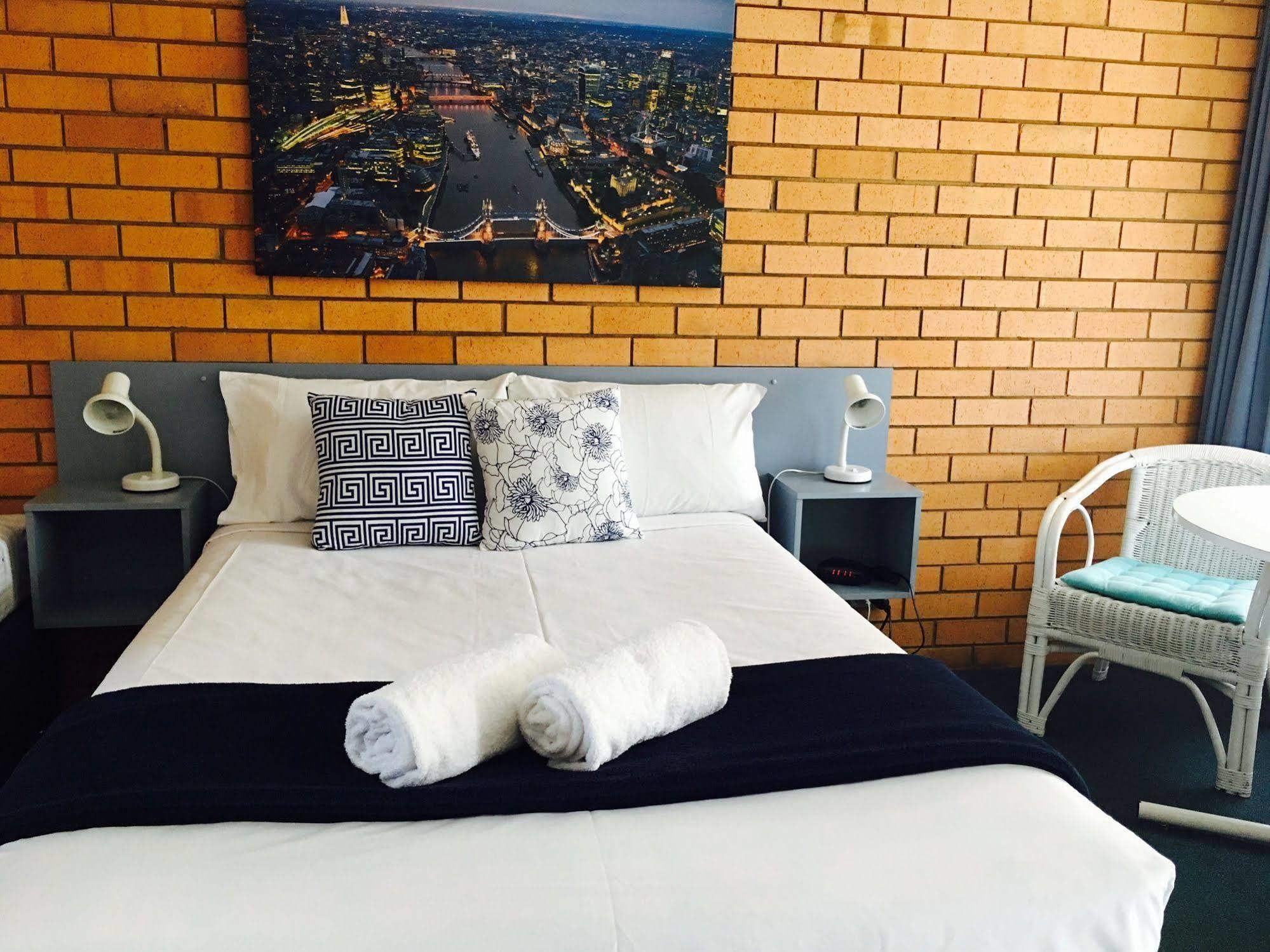 Bosuns Inn Motel Кофс Харбър Екстериор снимка