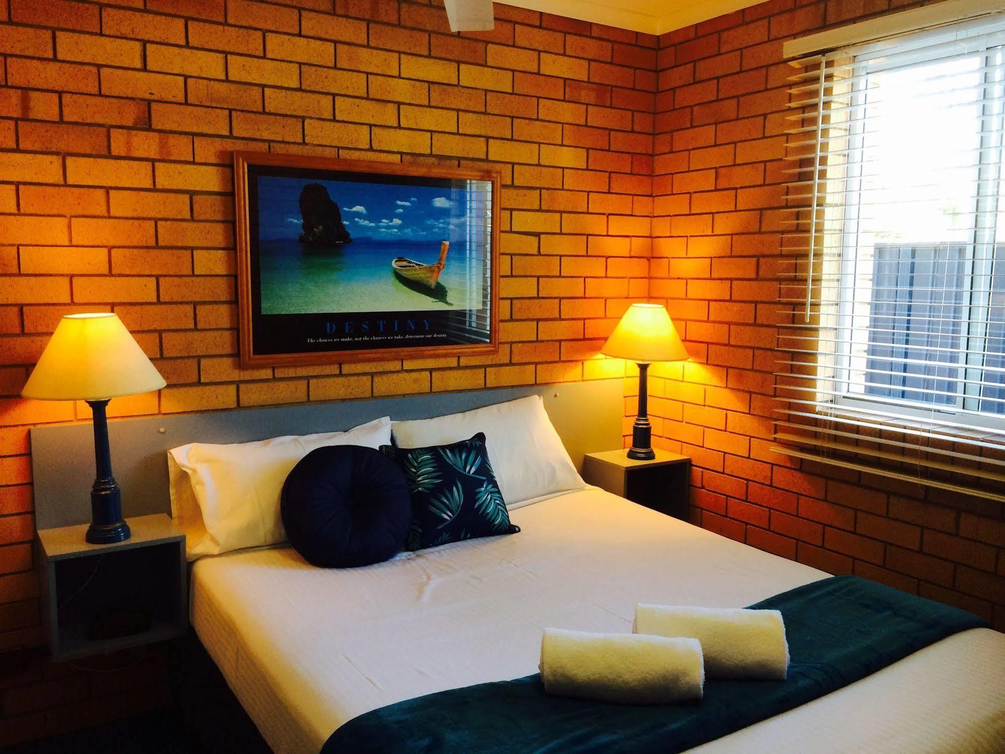 Bosuns Inn Motel Кофс Харбър Екстериор снимка