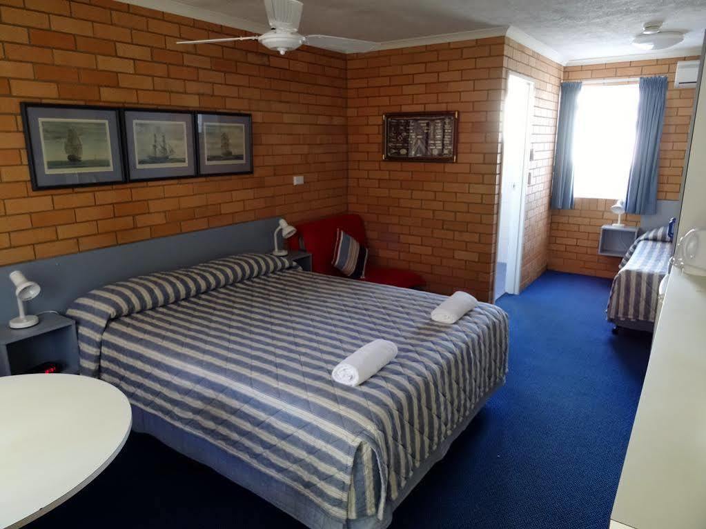 Bosuns Inn Motel Кофс Харбър Екстериор снимка