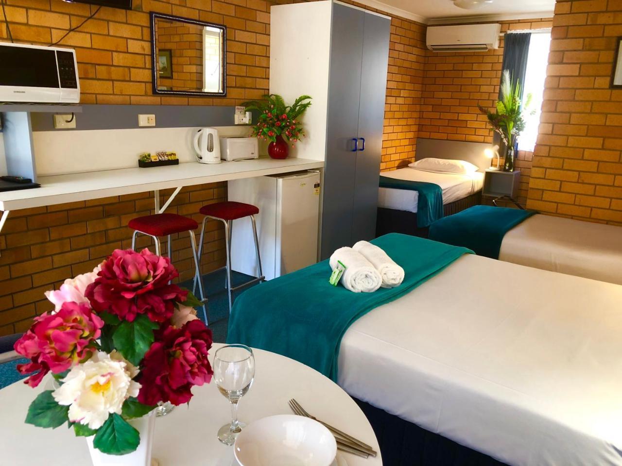 Bosuns Inn Motel Кофс Харбър Екстериор снимка